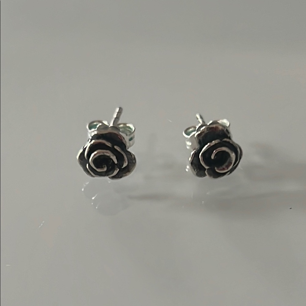 Or Paz Silver Rose Stud Earrings